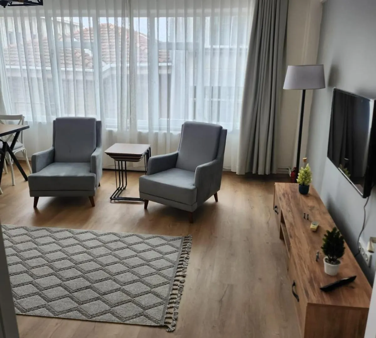 Kadikoy Merkezi Konumda location